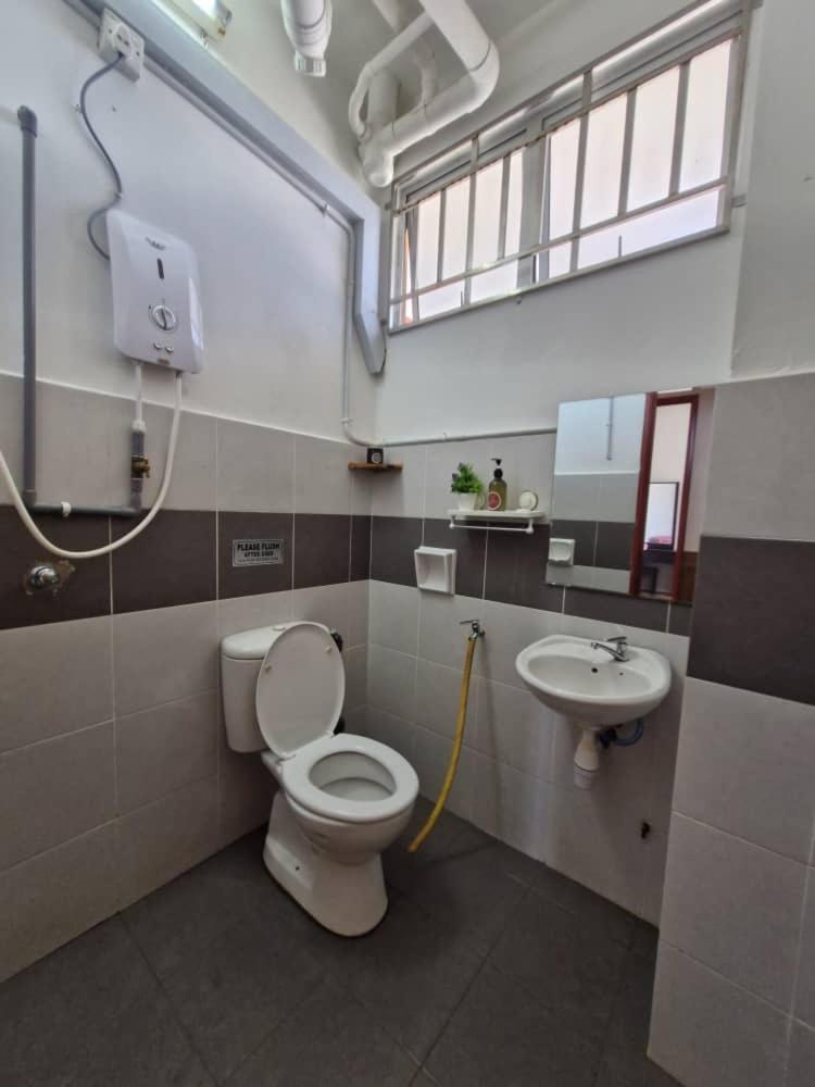 Anggerik Camelia Homestay Apartment Ladang Tok Pelam 쿠알라트렝가누 외부 사진